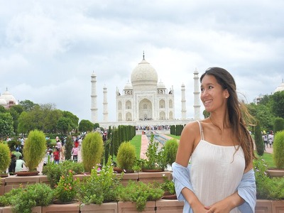 Same Day Tour from Bangalore to Taj Mahal by Flight